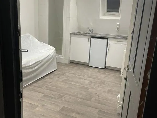 Studio meublé 12m2 à Neuilly Bail Mobilité