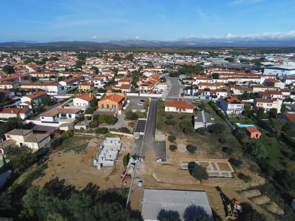 Terrain en lotissement 614 m²