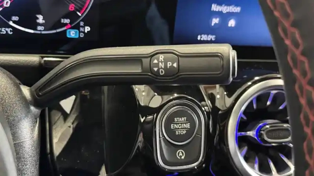 Mercedes Gla 200 d 8g-dct — photo 9