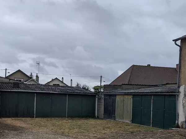 Parking/box 15 m² Issoudun