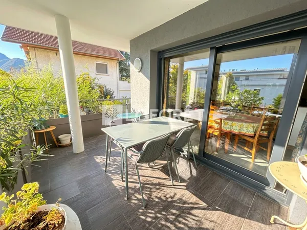 Appartement 4 pièces 82 m²