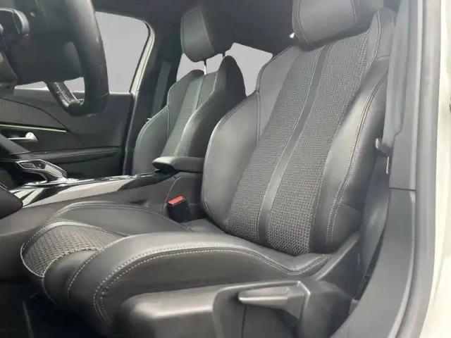 Peugeot 2008 bluehdi 130 s&amp;s eat8 — photo 74