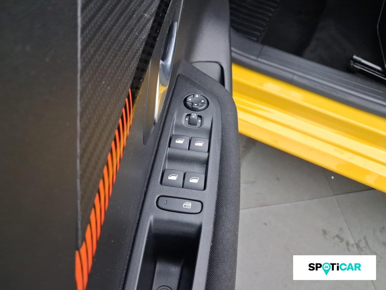 Peugeot 208 1.2 puretech 100ch s&s active pack — photo 19