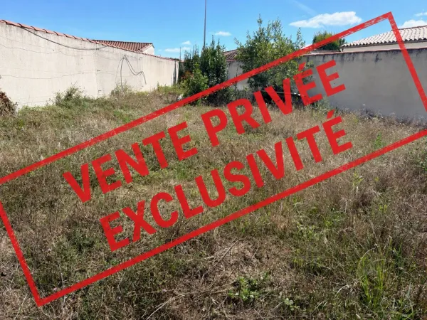 Terrain 180 m²