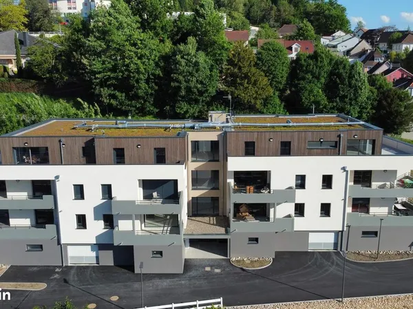 Vend appartement 3 pièces, récent " Atick" avec très grande terrasse