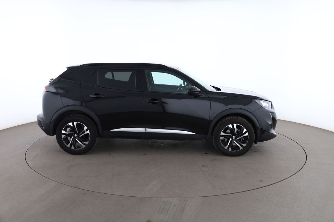 Peugeot 2008 1.5 Blue-HDi Allure Pack EAT8 — photo 6