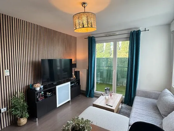 T2 meublé avec balcon et garage - 39 m² + 7 m² de balcon