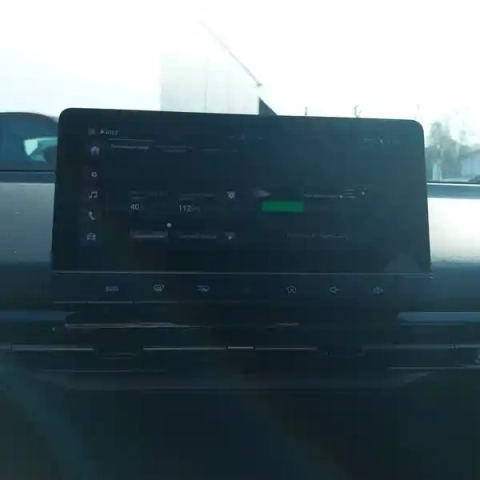 Mg Mg4 electric 51kwh - 125 kw 2wd — photo 26