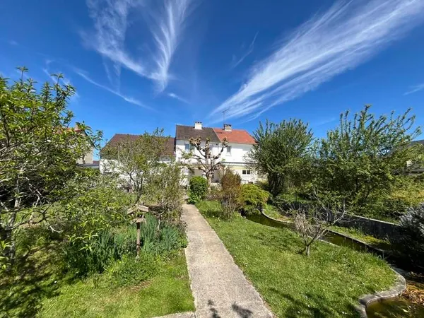 Maison 5 pièces 168 m²