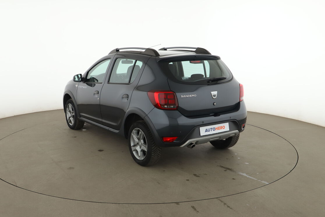 Dacia Sandero Stepway 1.5 dCi Easy-R — photo 3