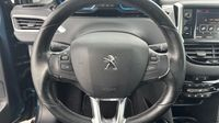 Peugeot 2008 1.2 PureTech 130ch Allure S&S — photo 12
