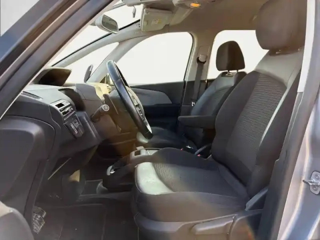 Citroën C4 grand  spacetourer bluehdi 130 s&amp;s eat8 — photo 11
