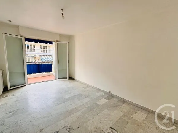 Appartement 1 pièce 27 m²