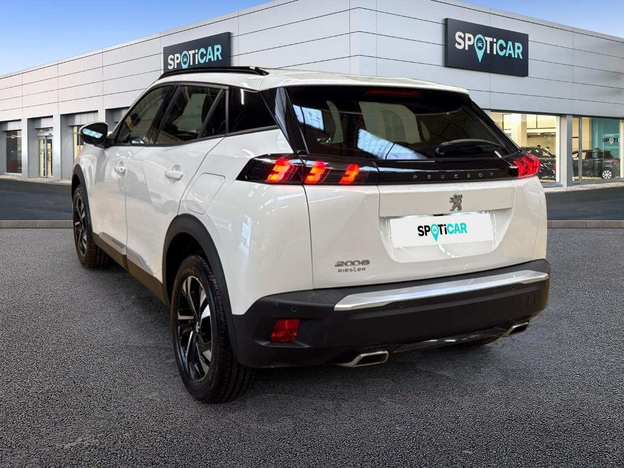Peugeot 2008 1.2 puretech 130ch s&s allure eat8 7cv — photo 7