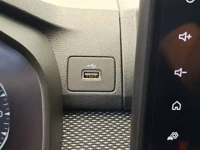 Dacia Jogger eco-g 100 7 places — photo 35