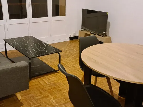Chambres dans bel appartement de 54m2