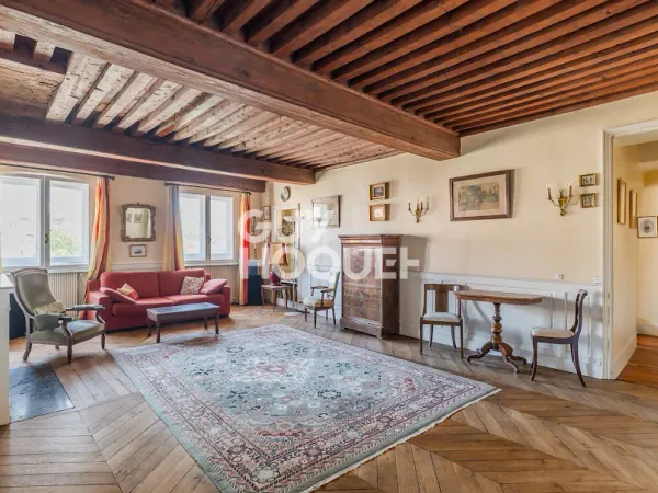 Appartement 7 pièces 163 m²