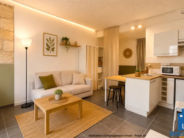 EXCLUSIVITE !! BORDEAUX - CHARTRONS - STUDIO EN REZ DE CHAUSSEE- COUR EXTERIEURE 18 m² !! VENDU LIBR