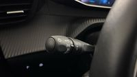 Peugeot 208 1.2 PureTech 100ch S&S Allure Pack 118g — photo 23