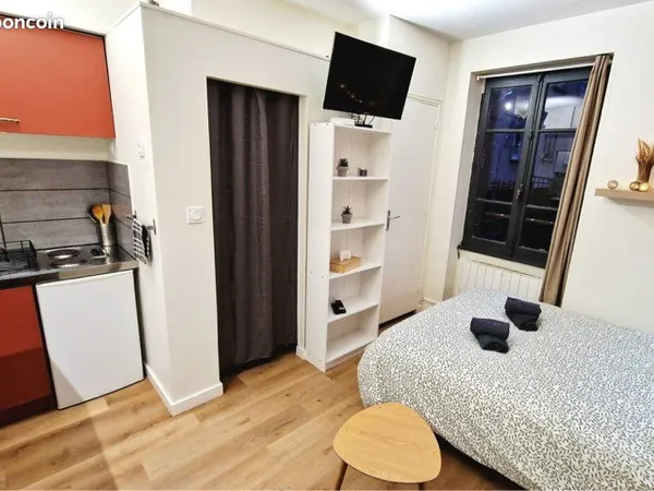 Studio Quartier Salins Proche Facs