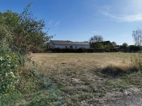 Terrain 1500 m²