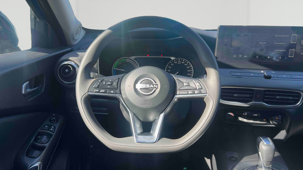 Nissan Juke HYBRID 143 — photo 10