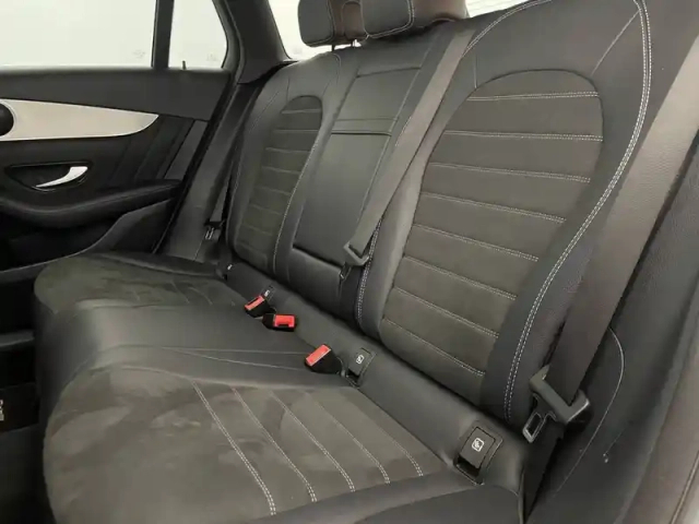 Mercedes Glc 300 e 9g-tronic 4matic — photo 16
