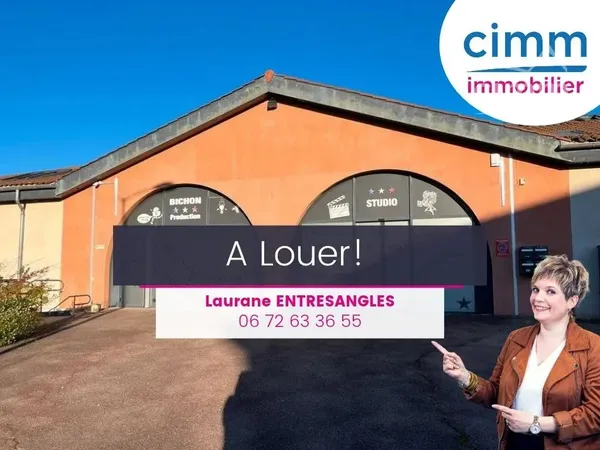 🔥 LOCAL COMMERCIAL 104 m² AVEC VITRINE – FEURS CENTRE