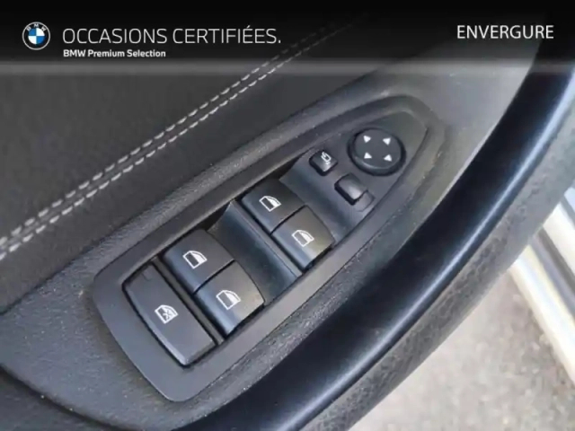 Bmw X1 sdrive18ia 140ch xline dkg7 — photo 5