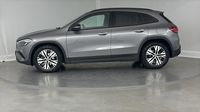 Mercedes Gla 200 d 150ch Business Line 8G-DCT — photo 7