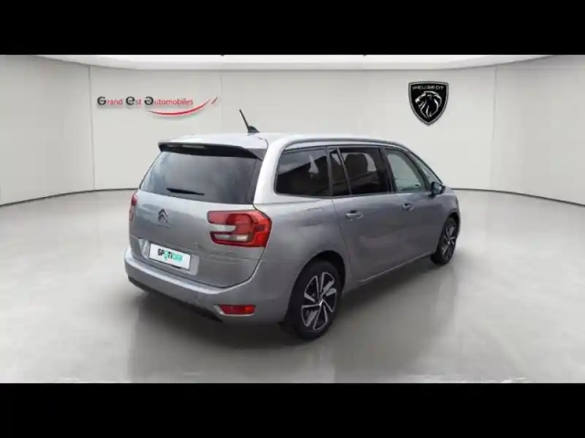 Citroën C4 Picasso grand c4 spacetourer puretech 130ch s&amp;s shine eat8 7cv — photo 6