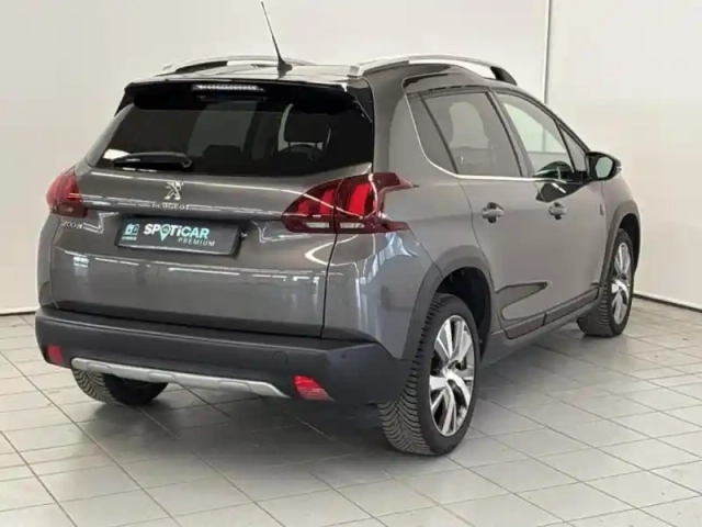 Peugeot 2008 1.2 puretech 110ch e6.c crossway s&amp;s 5cv — photo 6