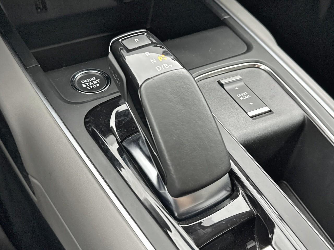 Citroën C5 Aircross hybride rechargeable 225 s&s e-eat8 c-series — photo 30