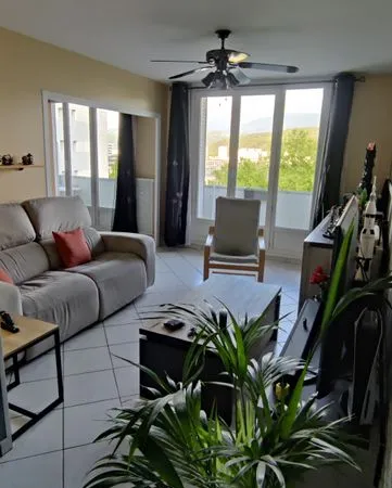 T3 traversant 67 m² - Vue Belledonne & Vercors