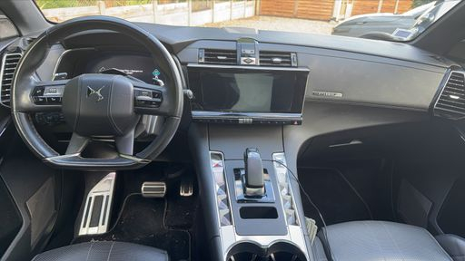 DS DS7 Crossback 1.6 E-Tense 300 Hybrid 4X4 EAT8 - Rivoli – 2022 – 55678 km – Hybride rechargeable – Boîte Automatique — photo 25