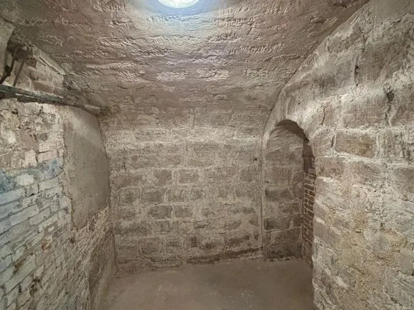Location cave Paris 18