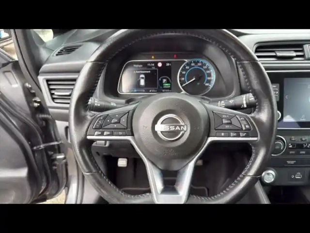 Nissan Leaf 150ch 40kwh acenta 22 — photo 11
