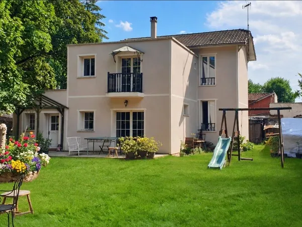 Maison 7 pièces 172 m²