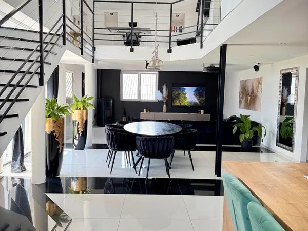 ✨ À vendre - Appartement duplex exceptionnel avec terrasse & jacuzzi - Florange (57) ✨