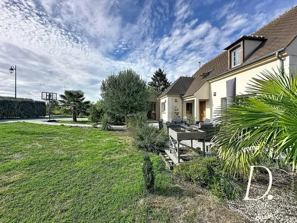 Une Maison Sur Sous-Sol Total Qui Coche Toutes Les Cases : Volum