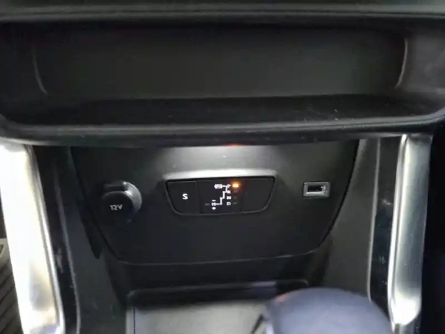 Citroën C3 Aircross puretech 130 s&amp;s eat6 — photo 81
