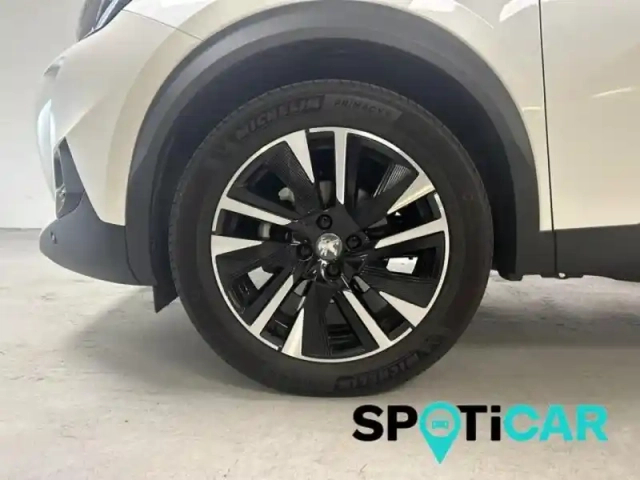 Peugeot 2008 1.2 puretech 130ch s&amp;s gt line eat8 7cv — photo 13