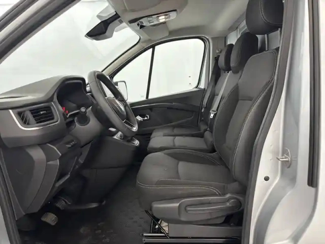 Renault Trafic fgn l1h1 2800 kg blue dci 130 — photo 18