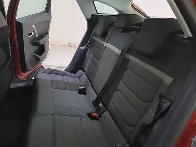 Citroën C4 e- 136 ch automatique — photo 33