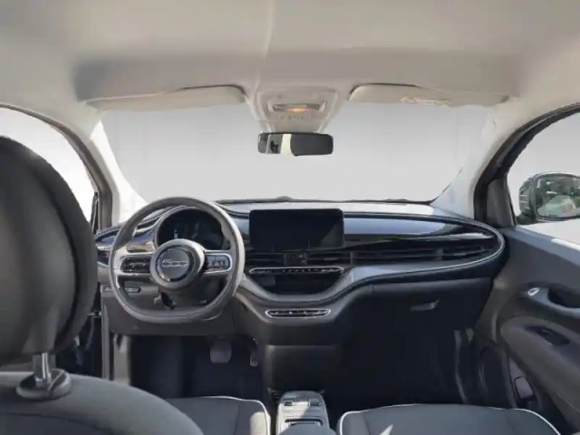 Fiat 500 e 95ch pack confort my23 — photo 8