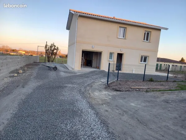 Particulier loue Maison 100 m2 + garage