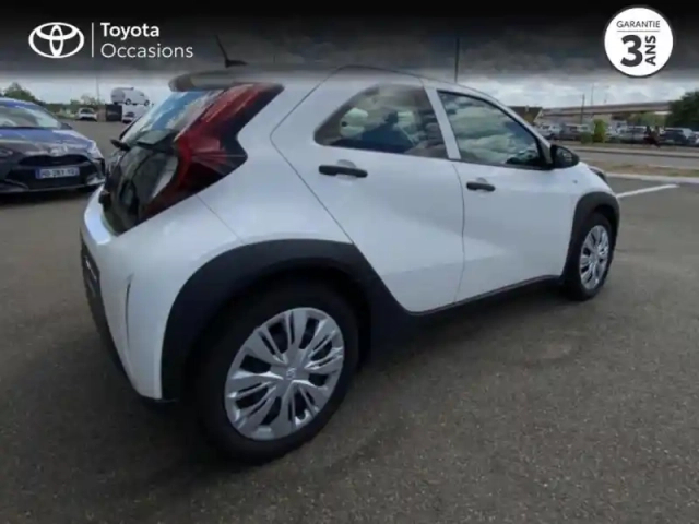 Toyota Aygo X 1.0 vvt-i 72ch active business — photo 9