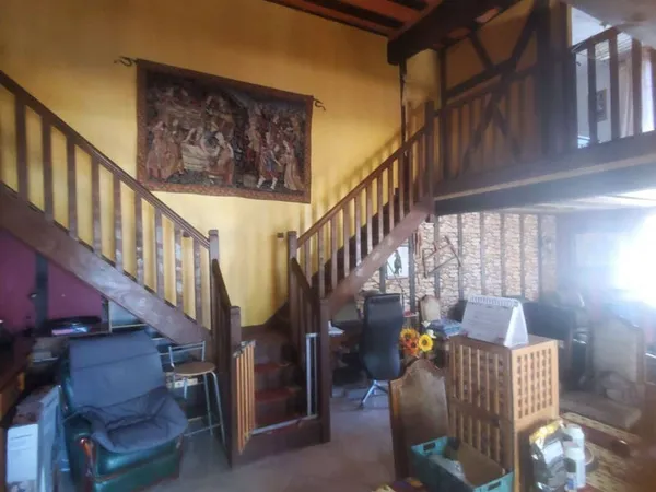 Maison 10 pièces 254 m²