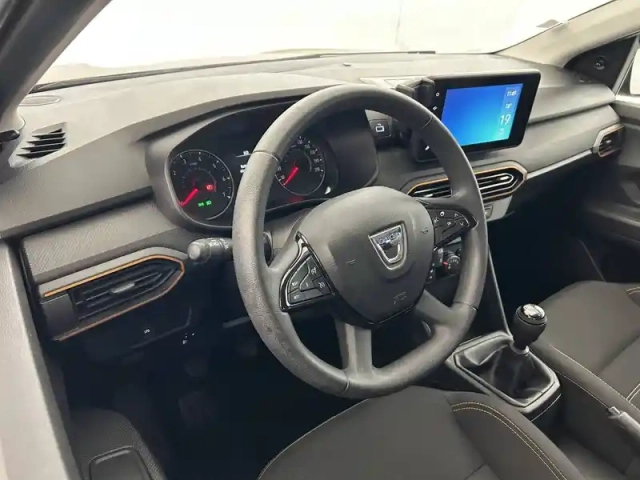 Dacia Sandero eco-g 100 — photo 19