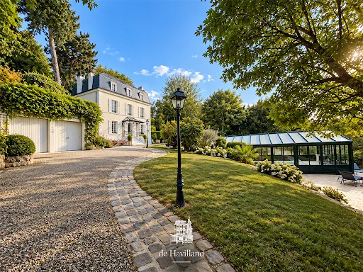 Maison 11 pièces 420 m²